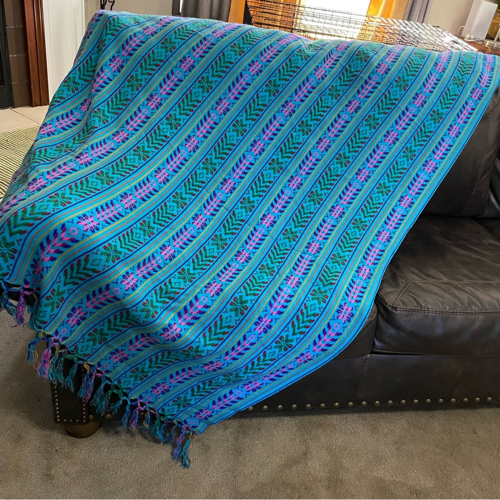 Mexican Artesanía  Colorful Striped Throw Blanket